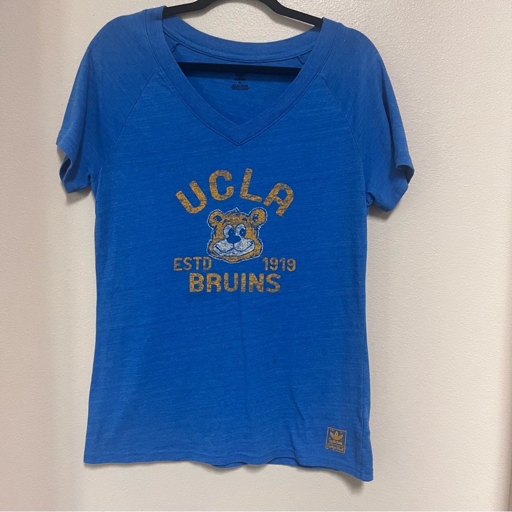 Adidas College Vault Women’s UCLA Bruins V-Neck T-Shirt Blue- XL